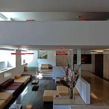 Jeronimos 8 4* ליסבון