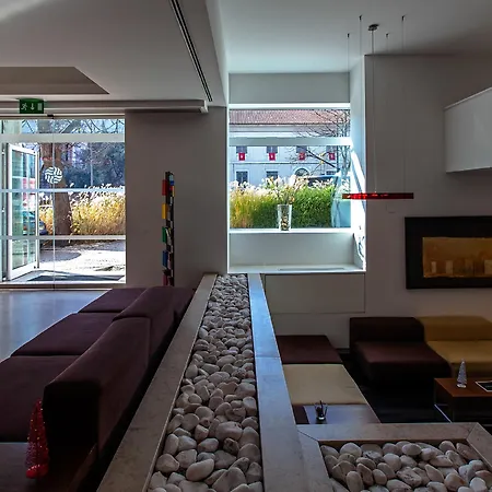 Jeronimos 8 ליסבון