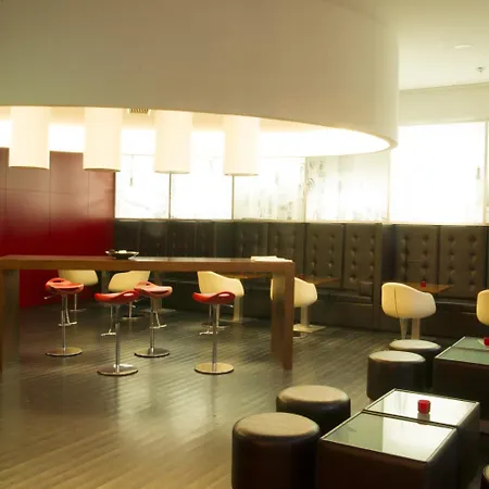 Hotell Jeronimos 8 4*