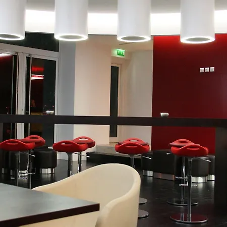 Jeronimos 8 ליסבון