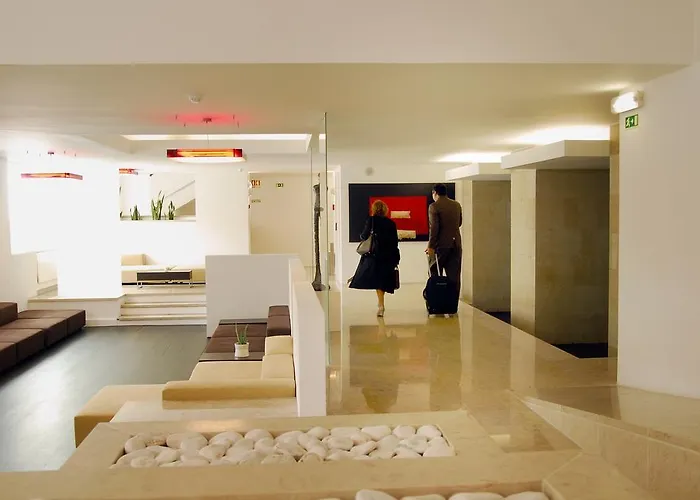 Jeronimos 8 Hotel 4*