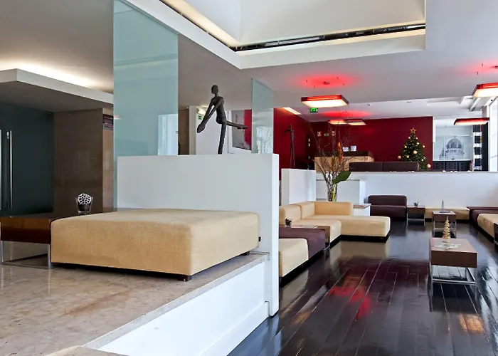 Jeronimos 8 Hotel 4*